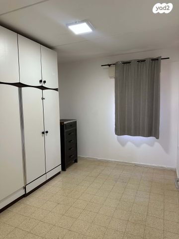 דירה, האלה 42, כהן, טירת כרמל