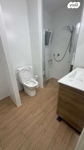 דירה, סוקולוב 10, רוטשילד עצמאות, בת ים