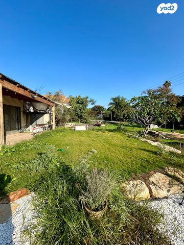 בית פרטי/ קוטג', בורגתה