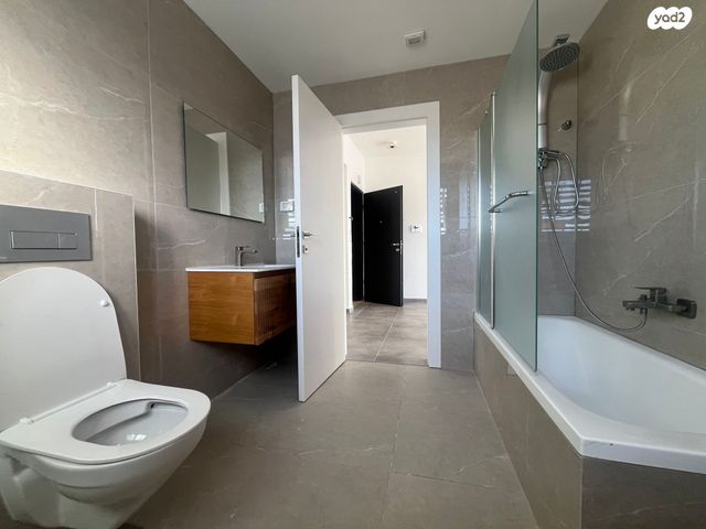 דירה, הרכסים 77, מרום נווה, רמת יצחק, רמת גן