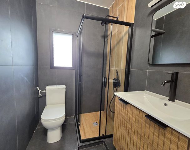 דירה, אמנון ותמר 1, מרום נווה, רמת יצחק, רמת גן