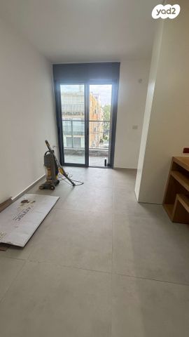 דירה, סוקולוב 10, רוטשילד עצמאות, בת ים