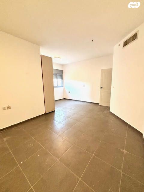 דירה, כפר גנים ג, פתח תקווה