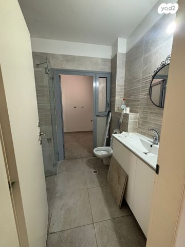 דירה, מעלה הגת 22, ברנע, אשקלון