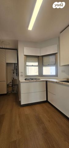 דוד אבידן 18