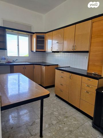 דירה, אחוזה, חיפה