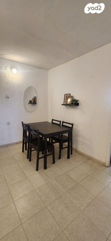 דירה, דוד המלך, שכונה ד', באר שבע