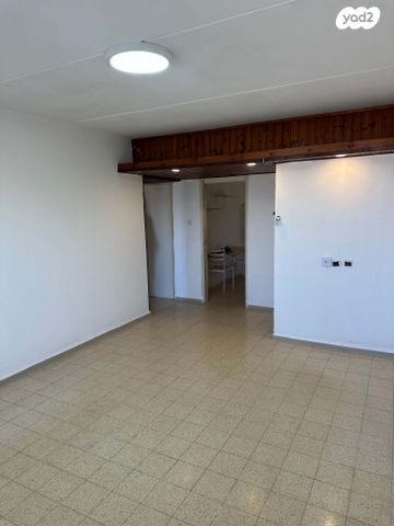 דירה, האלה 42, כהן, טירת כרמל