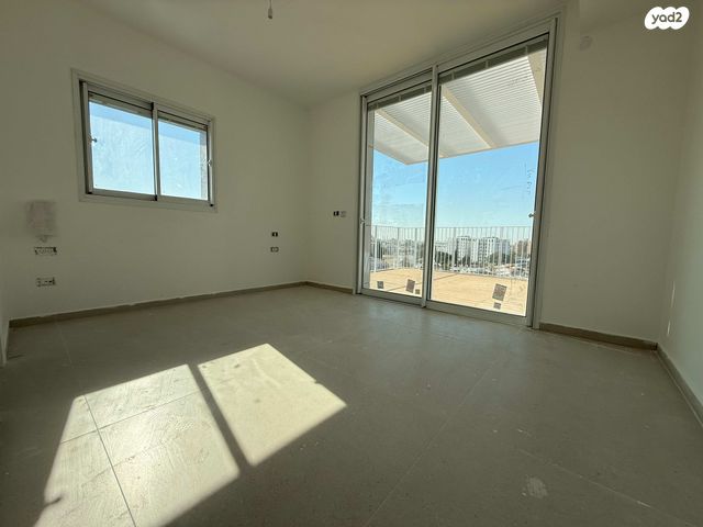 דירה, בן יהודה 47, הרצליה הצעירה, הרצליה