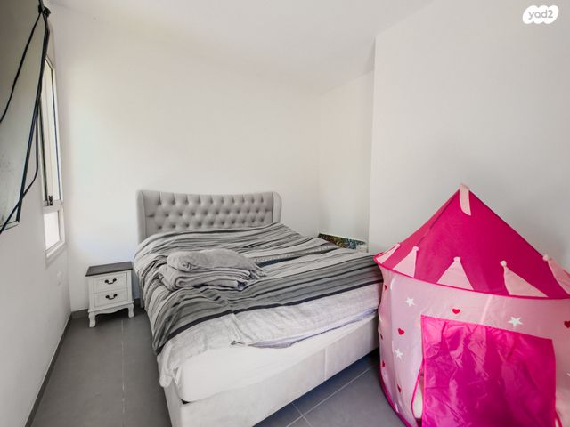 דו משפחתי, המגינים 5, מושבה מרכז, זכרון יעקב