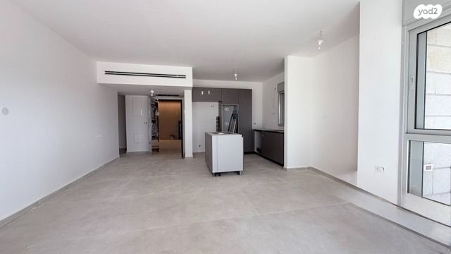 דירה, הפלמ"ח, שאר העיר, קדימה צורן