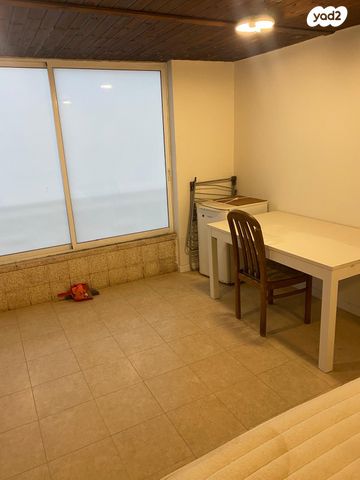 דירה, וייצמן, עמידר, בת ים