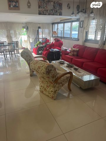 בית פרטי/ קוטג', המגילה, נווה חוף, ראשון לציון