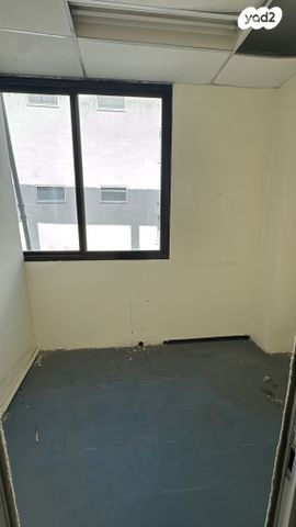 משרדים, מונטיפיורי, הרכבת, תל אביב יפו