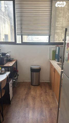 משרדים, מונטיפיורי, הרכבת, תל אביב יפו