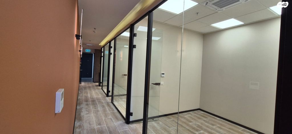 משרדים, פאול גרונינגר 4, מב"ת מערב, אזור תעשייה חדש, ראשון לציון