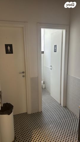 משרדים, מונטיפיורי, הרכבת, תל אביב יפו