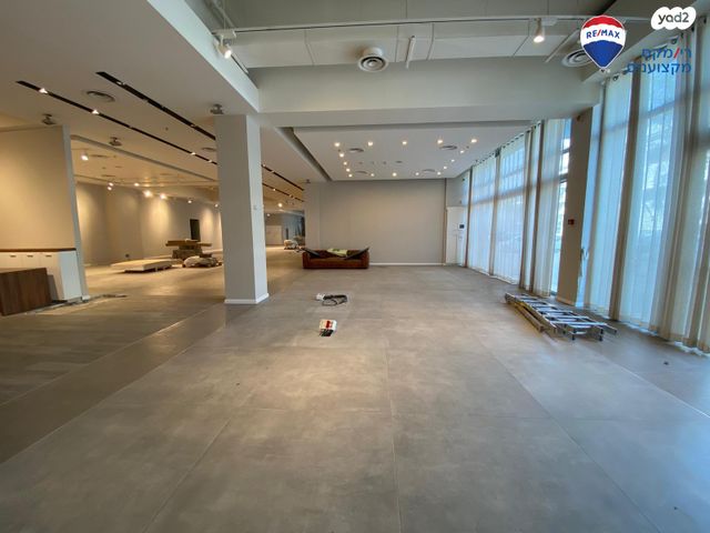 אולמות, קומבה, אזור תעשיה, חדרה