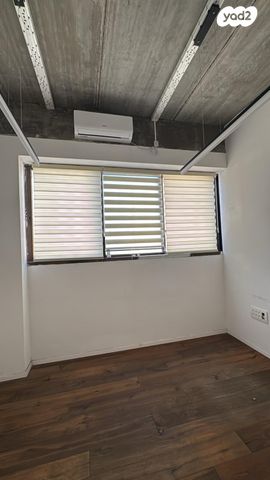 משרדים, מונטיפיורי, הרכבת, תל אביב יפו