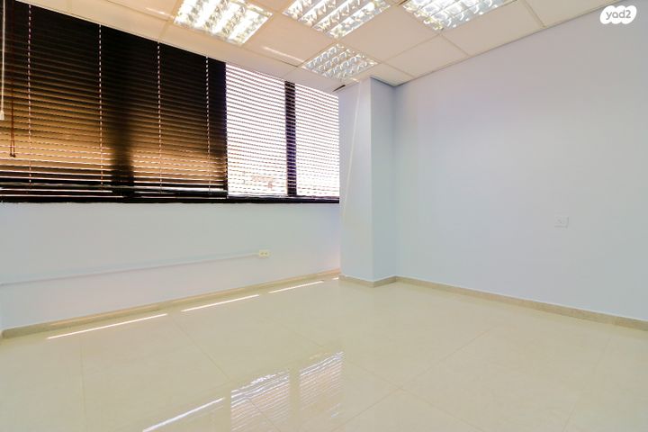 משרדים, תובל 22, בורסה, רמת גן