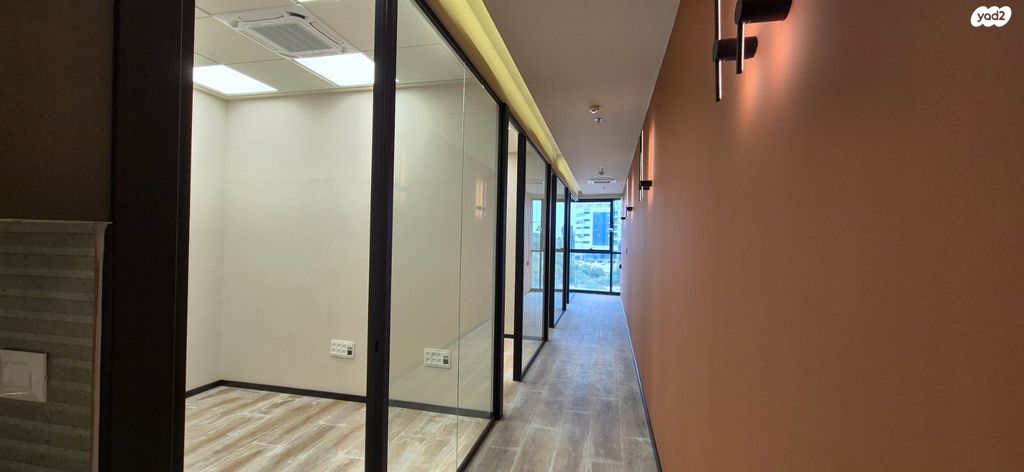 משרדים, פאול גרונינגר 4, מב"ת מערב, אזור תעשייה חדש, ראשון לציון