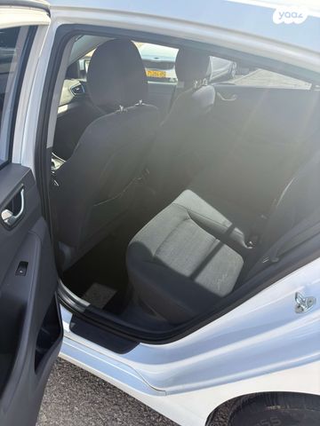 יונדאי איוניק