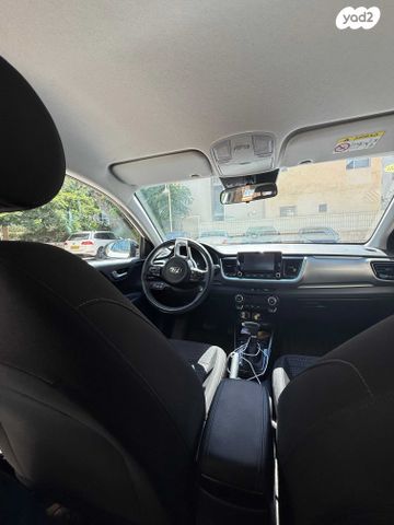 מודעת רכב קיה סטוניק