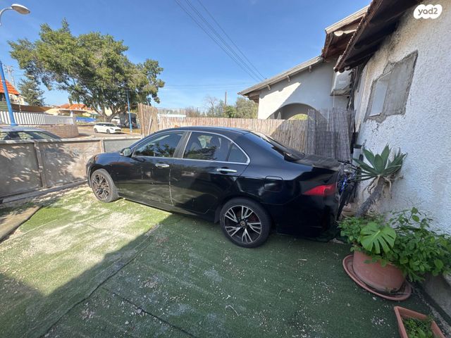 מודעת רכב הונדה אקורד