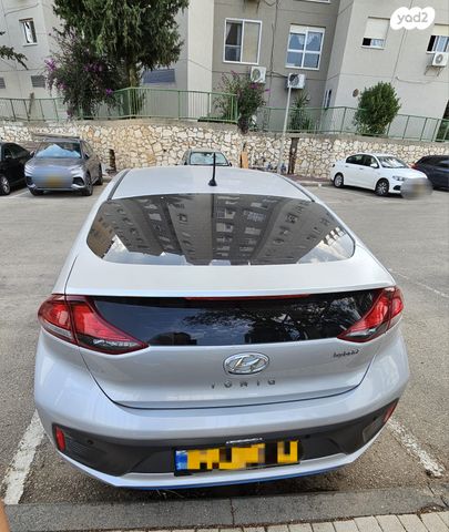 יונדאי איוניק