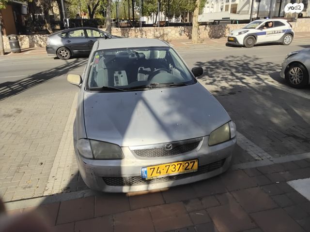 מודעת רכב מאזדה 323