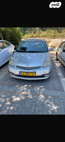 מודעת רכב טויוטה פריוס
