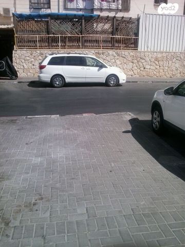 מודעת רכב טויוטה סיינה