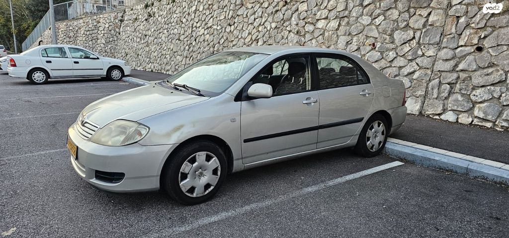 מודעת רכב טויוטה קורולה