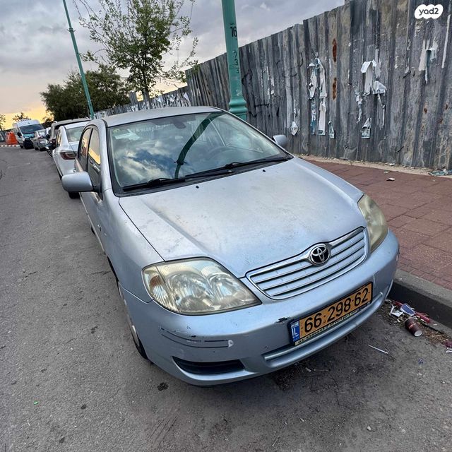 מודעת רכב טויוטה קורולה