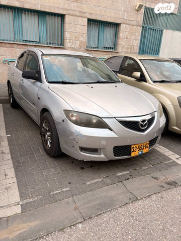מאזדה 3