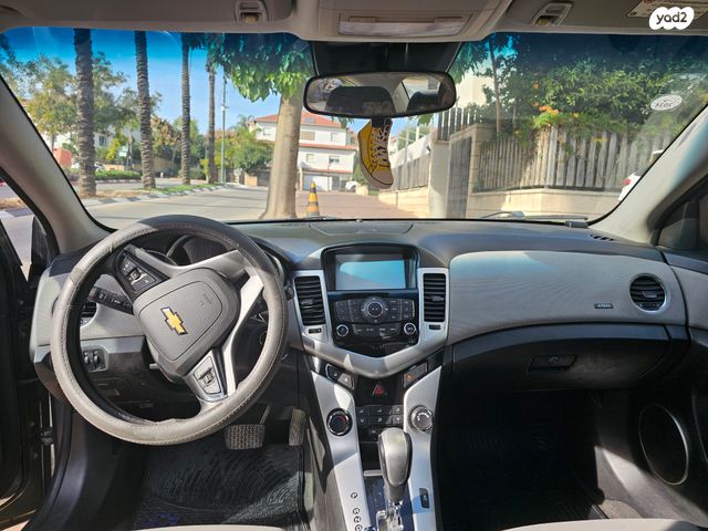 שברולט קרוז