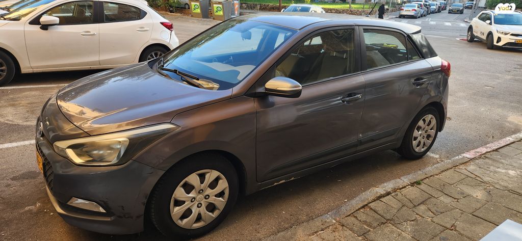 מודעת רכב יונדאי i20