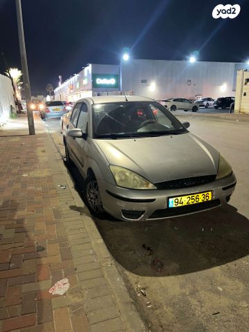 פוקוס LX אוט׳ סדאן 4 דל 1.6 (102 כ״ס)