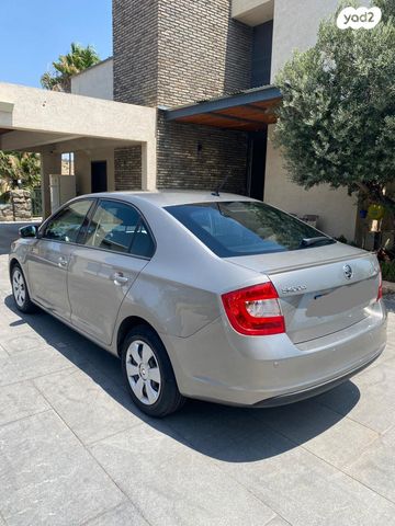 סקודה ראפיד