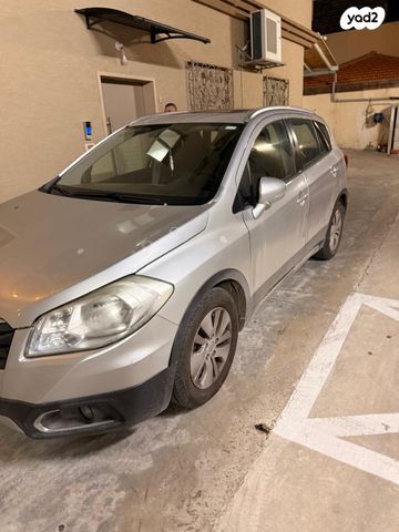 סוזוקי קרוסאובר