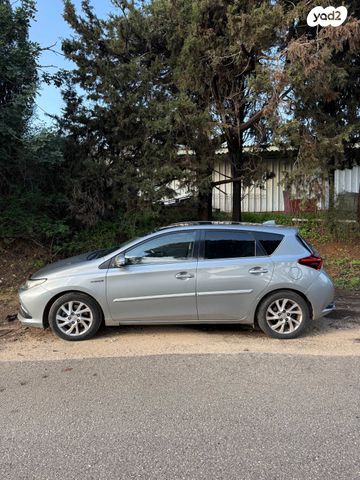 טויוטה אוריס