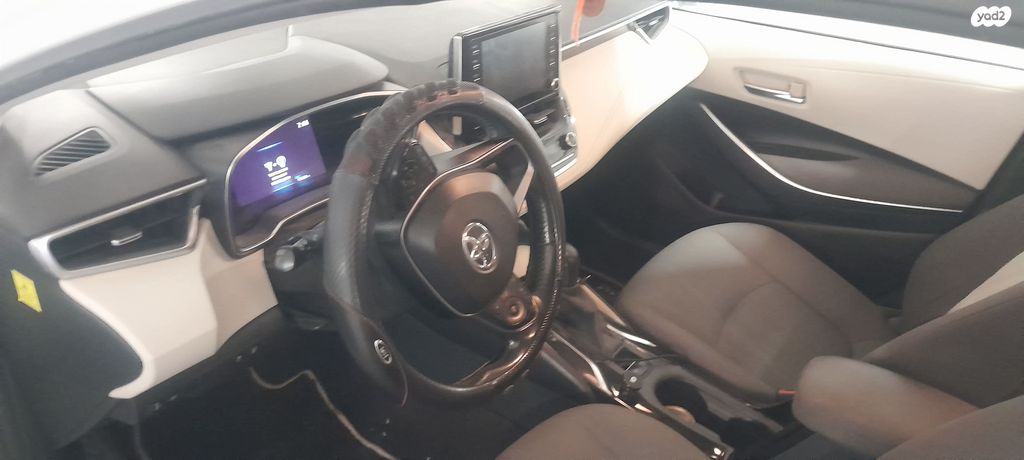 טויוטה קורולה