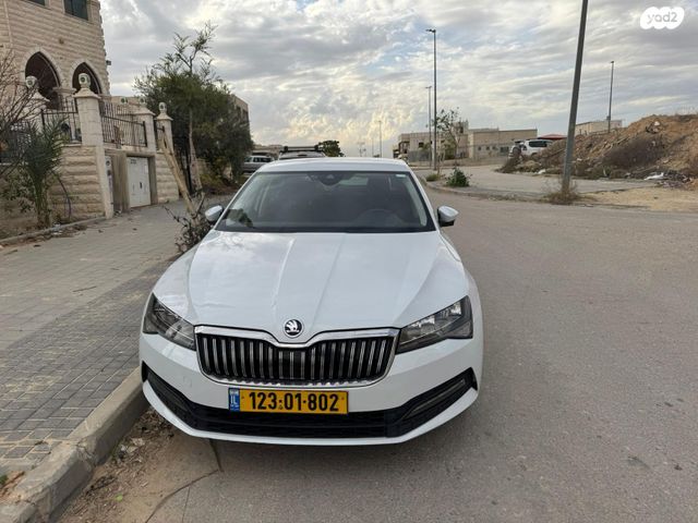 מודעת רכב סקודה סופרב