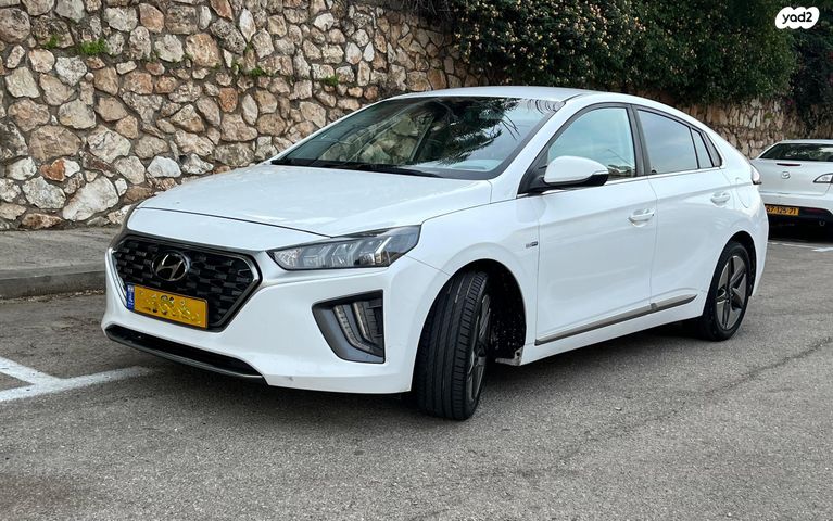 יונדאי איוניק