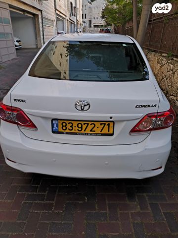 טויוטה קורולה