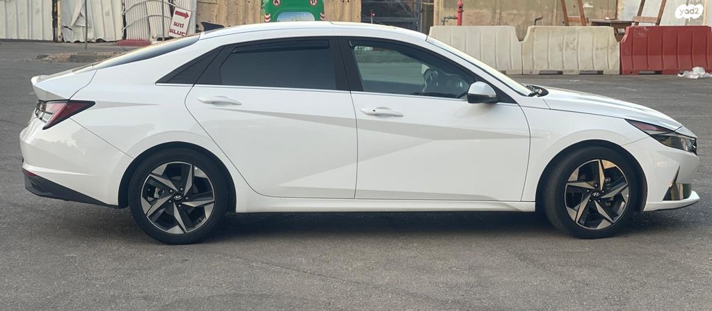 יונדאי אלנטרה