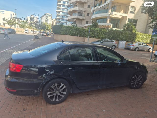 מודעת רכב פולקסווגן ג'טה 