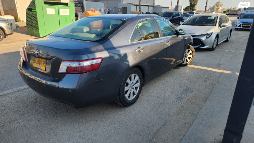 מודעת רכב טויוטה קאמרי