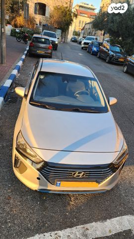 יונדאי איוניק