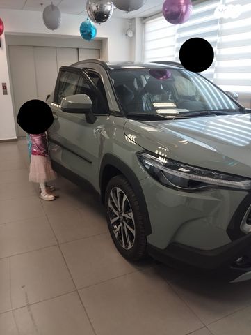 מודעת רכב טויוטה קורולה קרוס